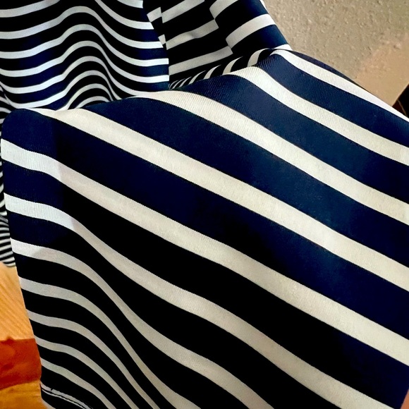 Vineyard Vines long sleeve performance top - Picture 3 of 4